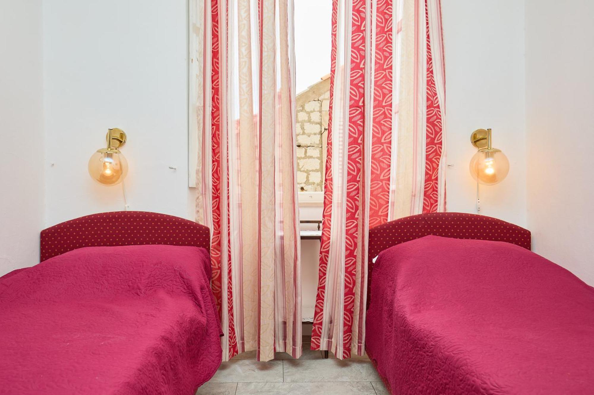 Soul Of The Old Town, Prijeko Street Appartement Dubrovnik Buitenkant foto